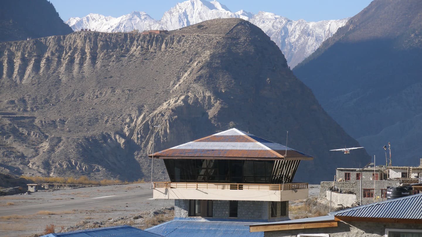 Jomsom, Mustang — photograph by Vyacheslav Argenberg