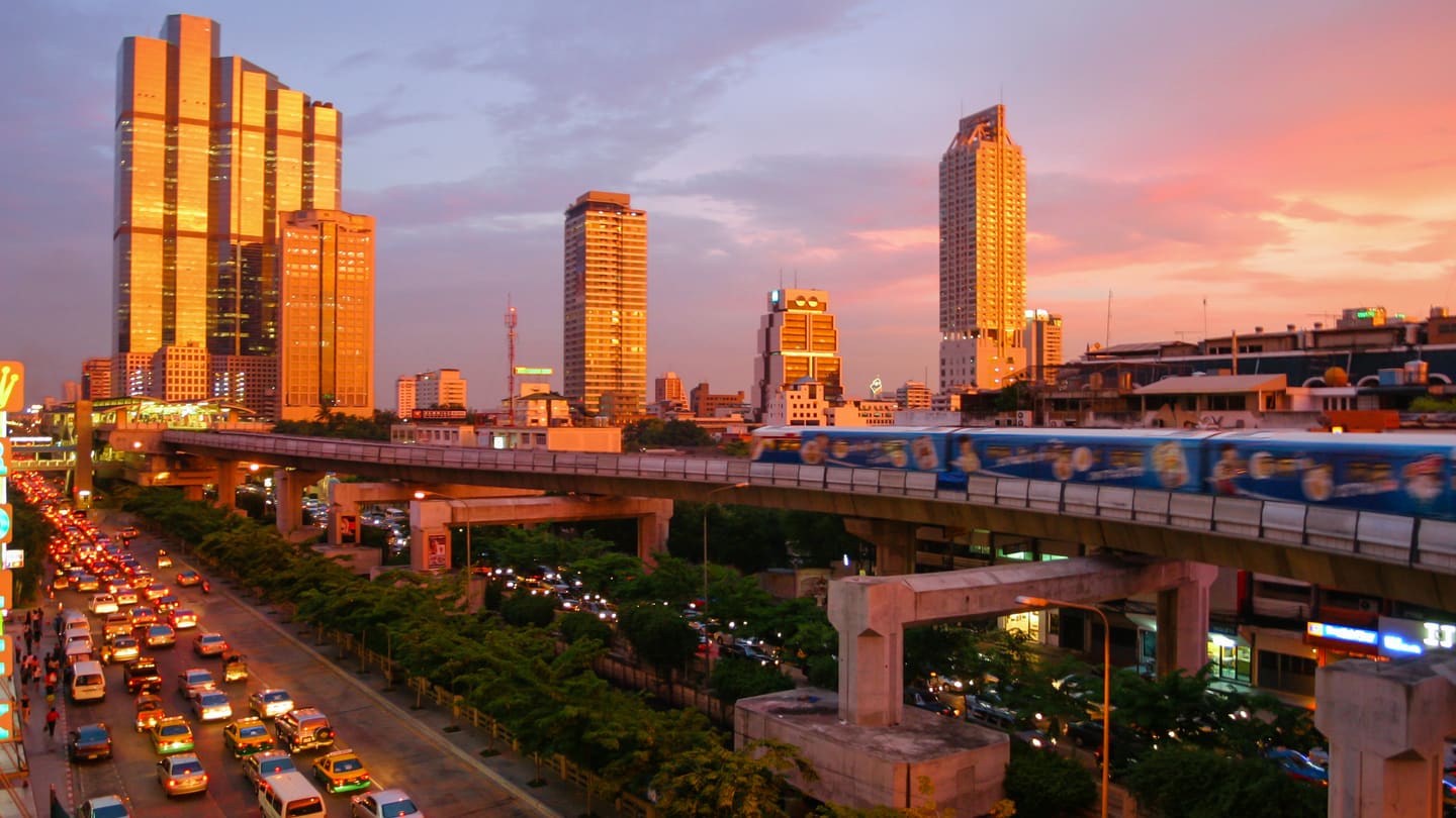 Bangkok and the Chao Phraya: The Complete Practical Guide