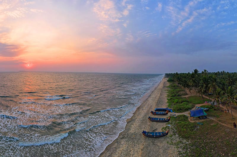 Kerala Backwaters and Hill Stations: A Practical Guide