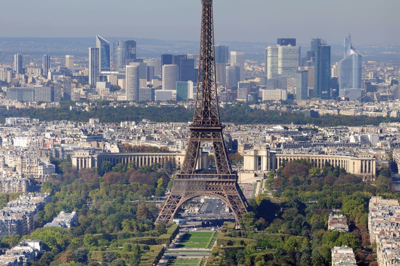 Paris and the Loire Valley: A Working Guide to the Capital and the Three Châteaux